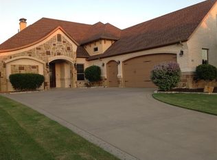 1803 Harbor Lakes Dr, Granbury, TX 76048