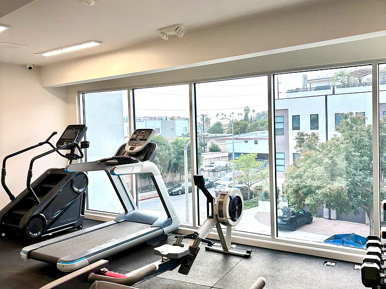 Legacy Tamarind Apartments — Photo 8