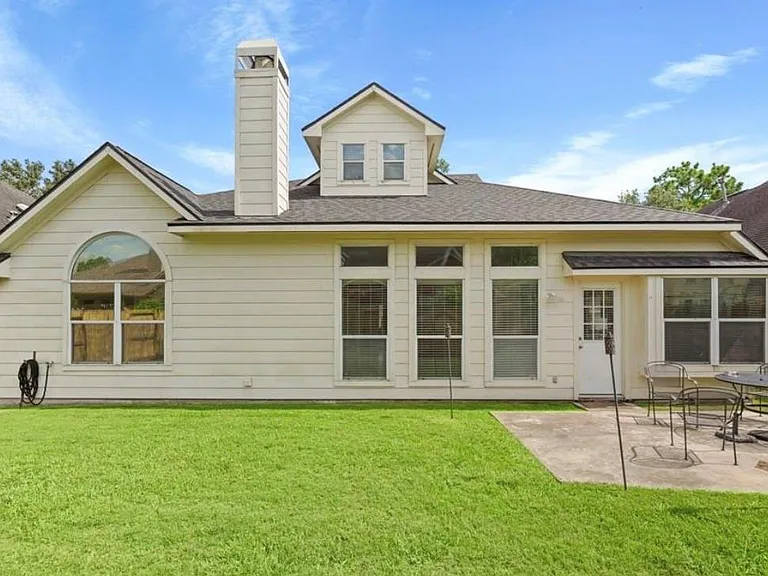 3106 Valley Ct — Photo 28