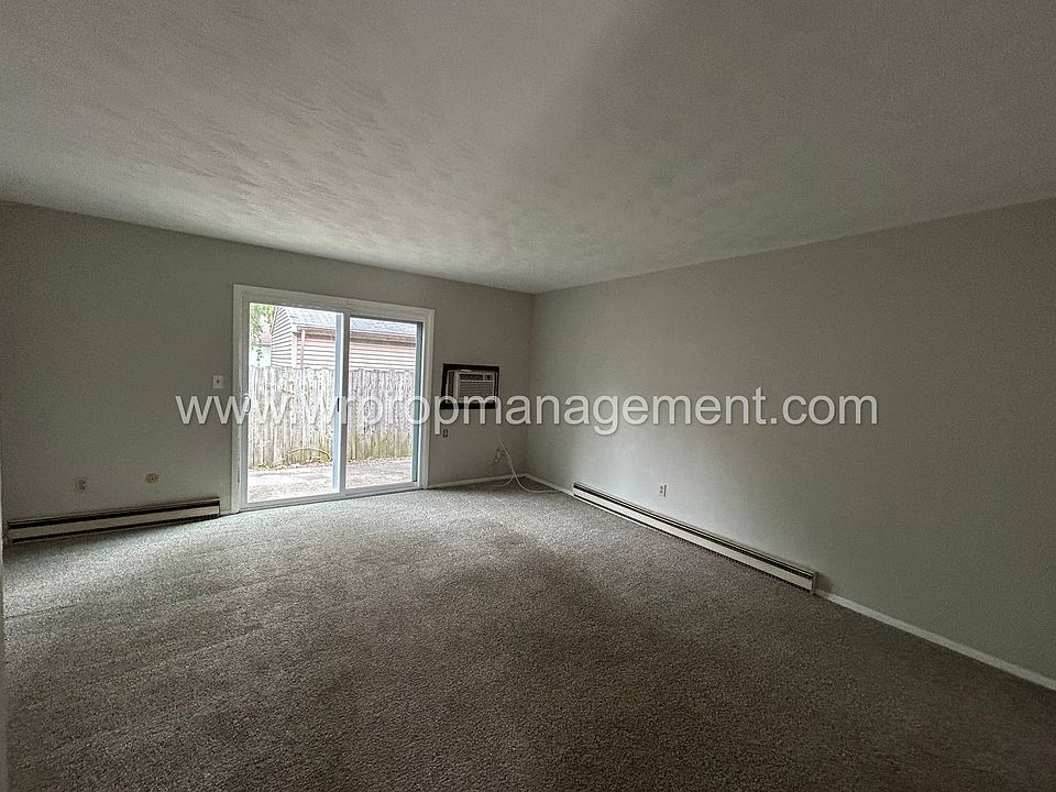 1st image of 28155 Center St #9