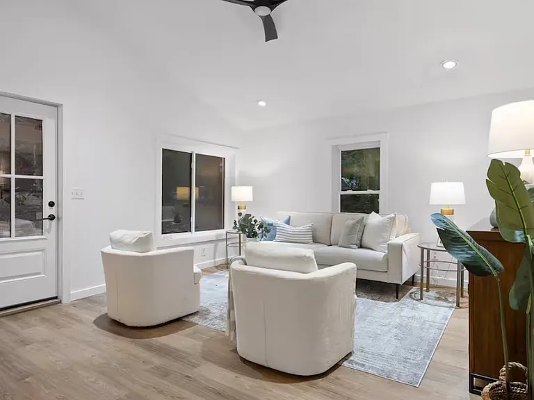 2422 Corral Rd #1 — Photo 9