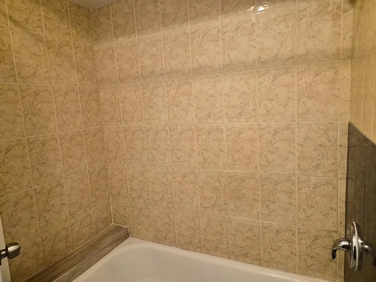 2810 NW 55th Ave #2A — Photo 6