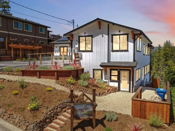 230 Fern Rock Way, Boulder Creek, CA 95006