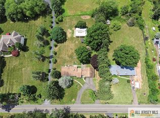 44 Burnt Hill Rd, Skillman, NJ 08558