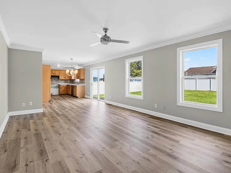 12465 Shelby Pl — Photo 22