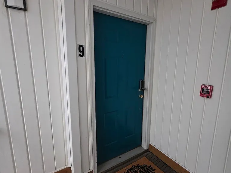 2809 Waters Edge Dr #260 — Photo 2