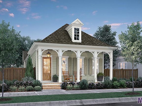 2nd image of 142 Royal Oak Blvd