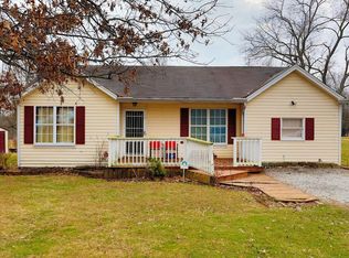 2805 Saltair Maple Rd, Bethel, OH 45106