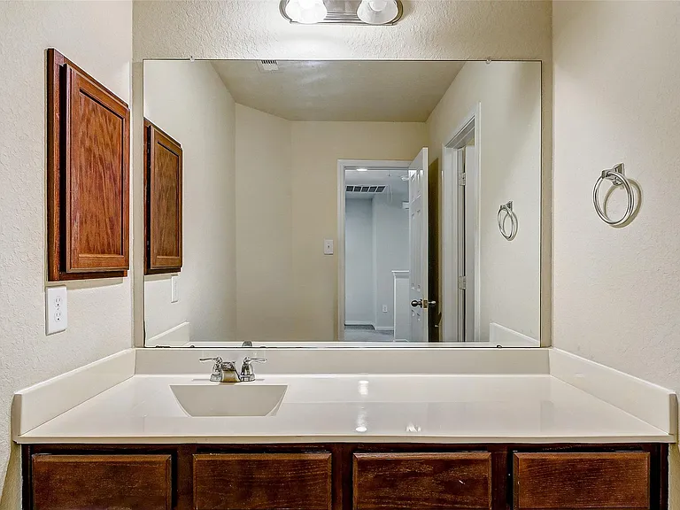 21219 Fox Hillside Way — Photo 34