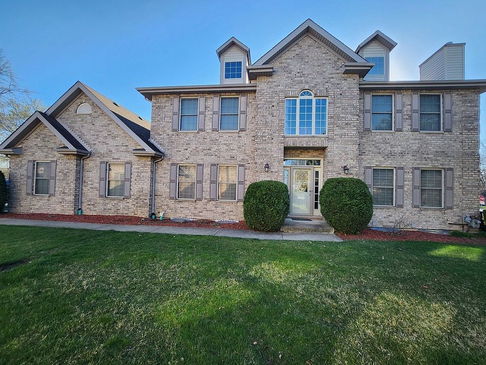 18404 Stonecreek Dr, Hazel Crest, IL 60429 Zillow