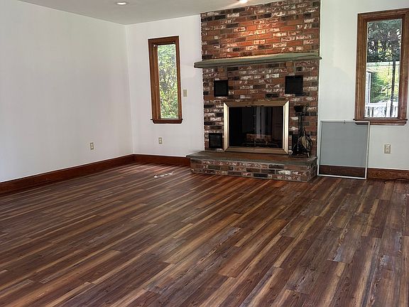 4th image of 43 Glenview Ave