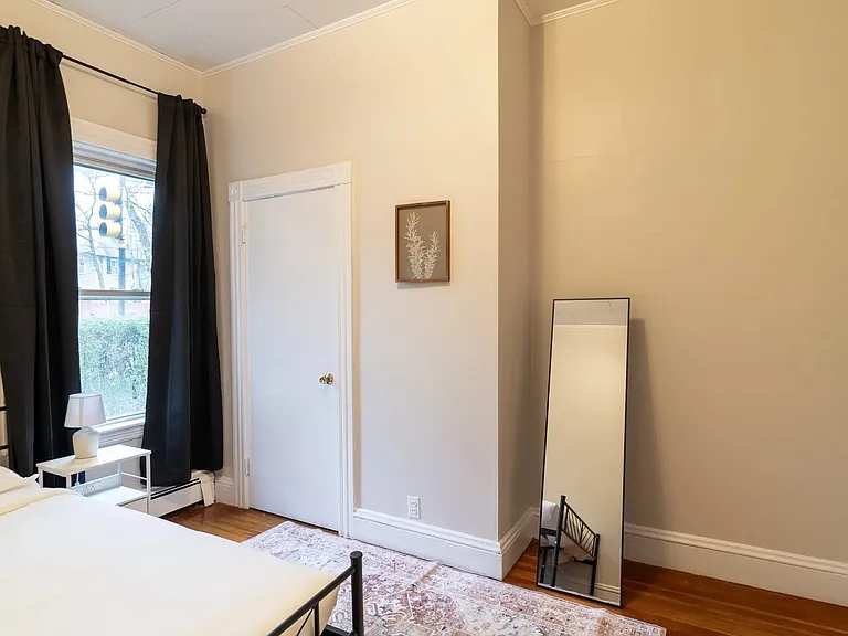 2 Sherman St #1 — Photo 7