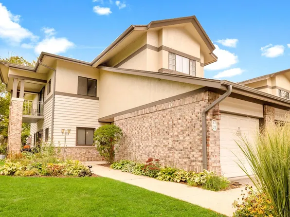 500 West Bender ROAD #77, Milwaukee, WI 53217