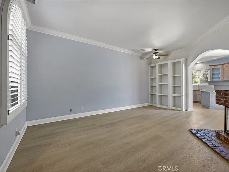 26201 Sunnyglen Ave — Photo 6