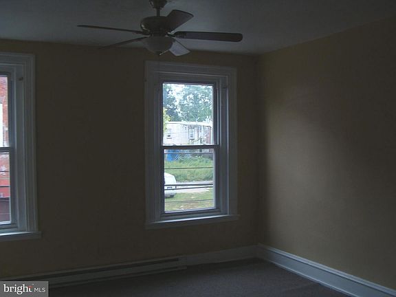 5th image of 2246 N 16th St Floor 1