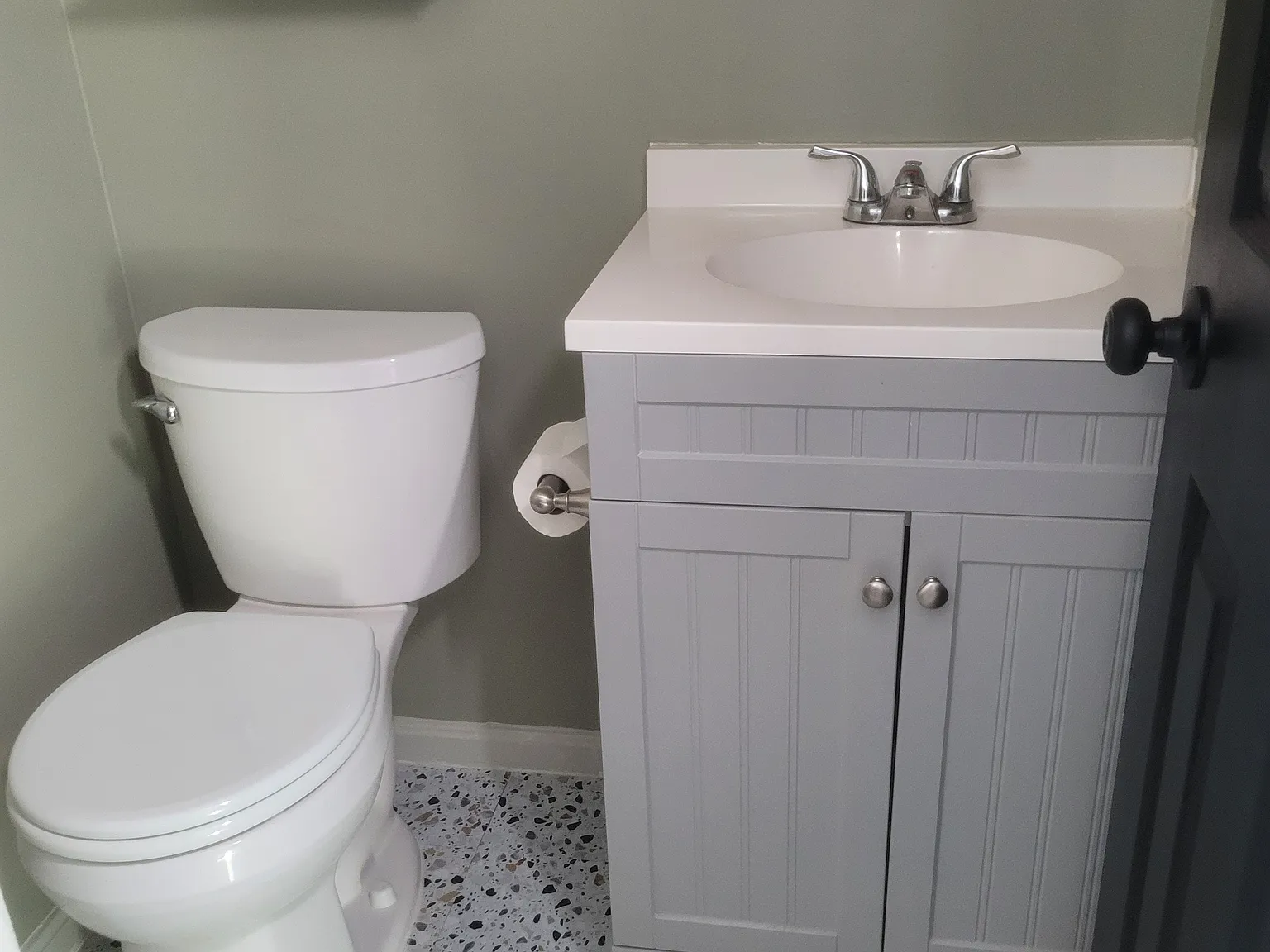 2 bed, 1.5 bath, 1224 sqft, $1,700 — Photo 3