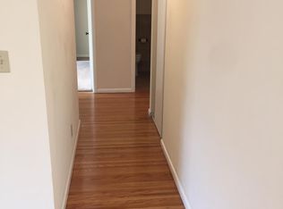 1585 Highland Pkwy APT 102, Saint Paul, MN 55116