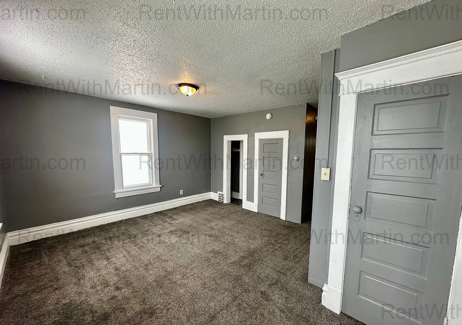 910 Mulberry St — Photo 3