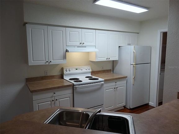 4th image of 5908 Brickleberry Ln Unit 208