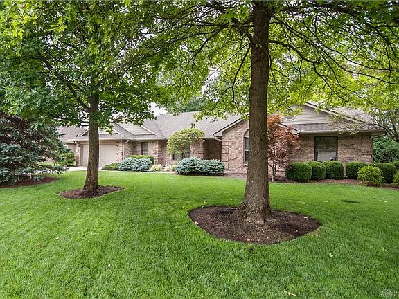 2nd image of 433 Maple Springs Dr