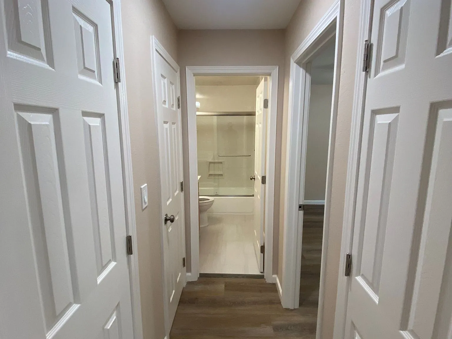 1 bed, 700 sqft, $2,395 — Photo 3