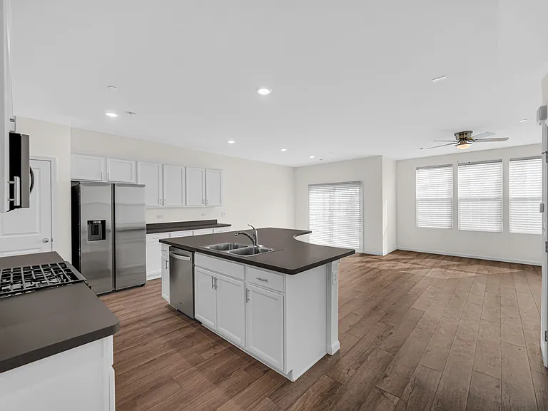 2260 Horseshoe Cir — Photo 16