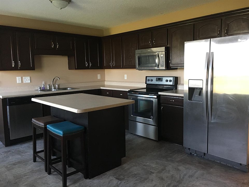 1st image of 205 Jenna Ave