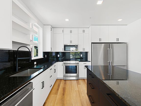 5th image of 530 E 18th Ave #2