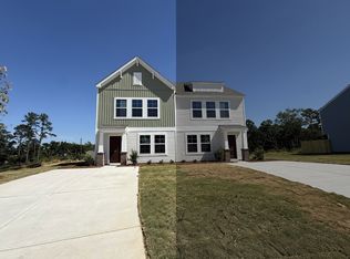 390 Channing Ct, Hopkins, SC 29061