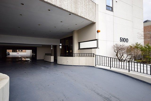 1st image of 5100 N Marine Dr APT 26L