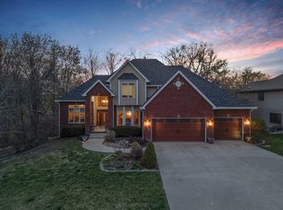 1205 Tulip Tree Ln, West Des Moines, IA 50266