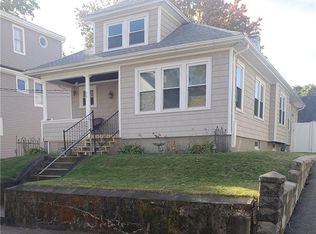 96 Morris Ave, Pawtucket, RI 02860