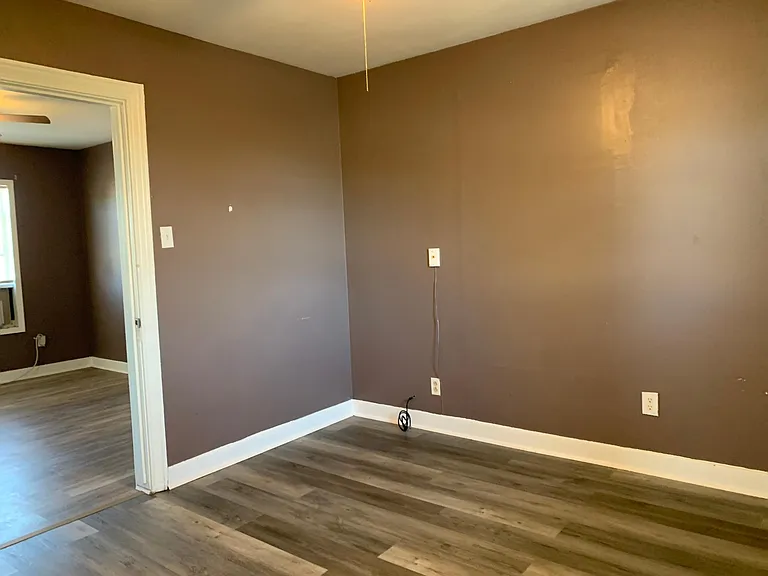 107 E Highland Blvd — Photo 7