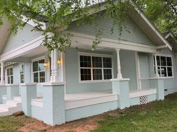 219 E Austin St, Nacogdoches, TX 75965