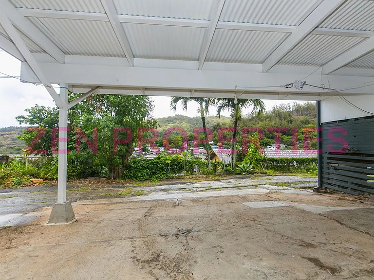 1555 Moani St — Photo 34