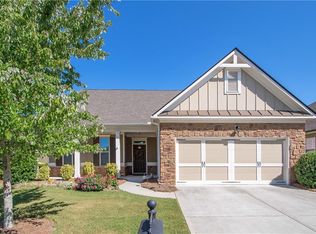 6815 Swallow Tail Ln, Flowery Branch, GA 30542