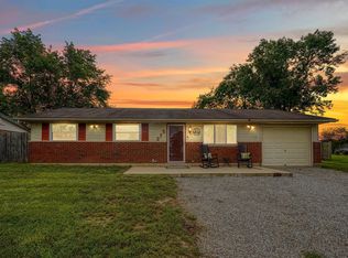 275 Pawnee Dr, Circleville, OH 43113