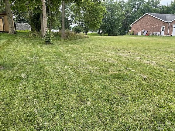 3rd image of 1201 Marwood Dr