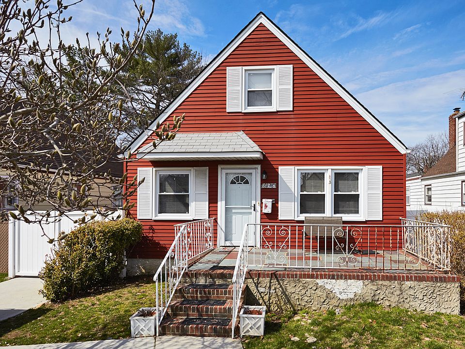 1st image of 8046 263rd St