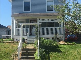 304 E Main St, Grove City, PA 16127