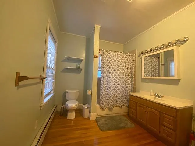 4 bed, $4,400 — Photo 3