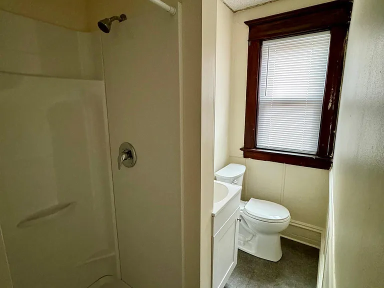 161 Pine St #2 — Photo 9
