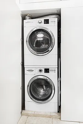 Sold by Compass | media 27