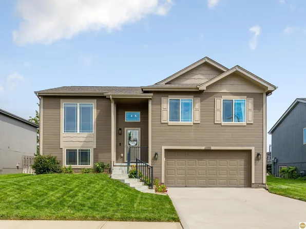 14218 Iowa St, Omaha, NE 68142