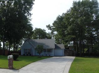 112 Round Table Ln, Goose Creek, SC 29445