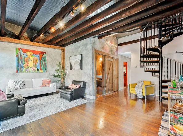 463 W 47th St APT 4, New York, NY 10036