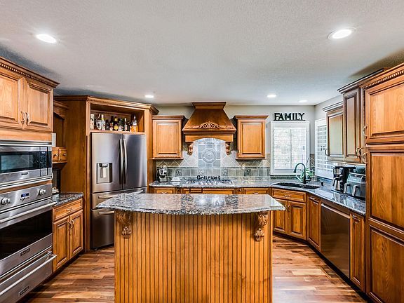 5th image of 2868 N Wild Rose Ct #2902