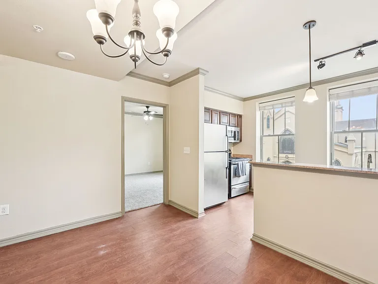 2101 Church Street — Photo 128
