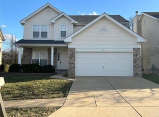 531 Brook Meadow Dr, Ballwin, MO 63021