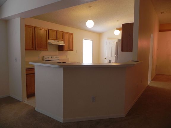 2nd image of 30348 Birdhouse Dr